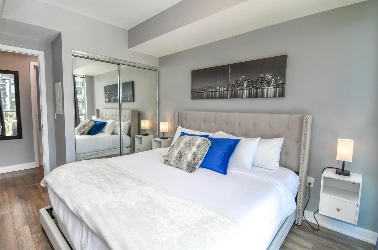 Pet Friendly Condos At Friday Harbour Innisfil Eksteriør bilde